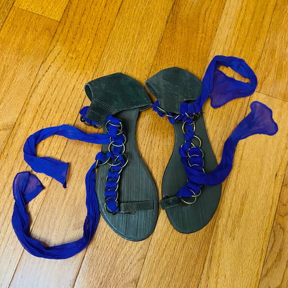 Topshop snadals with purple ribbon